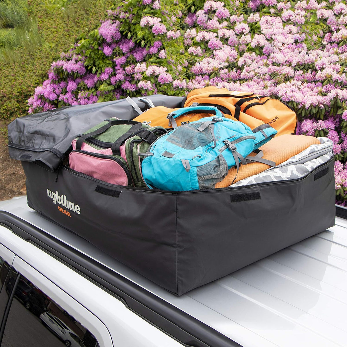 18 cu ft Weatherproof Car Top Carrier M97686