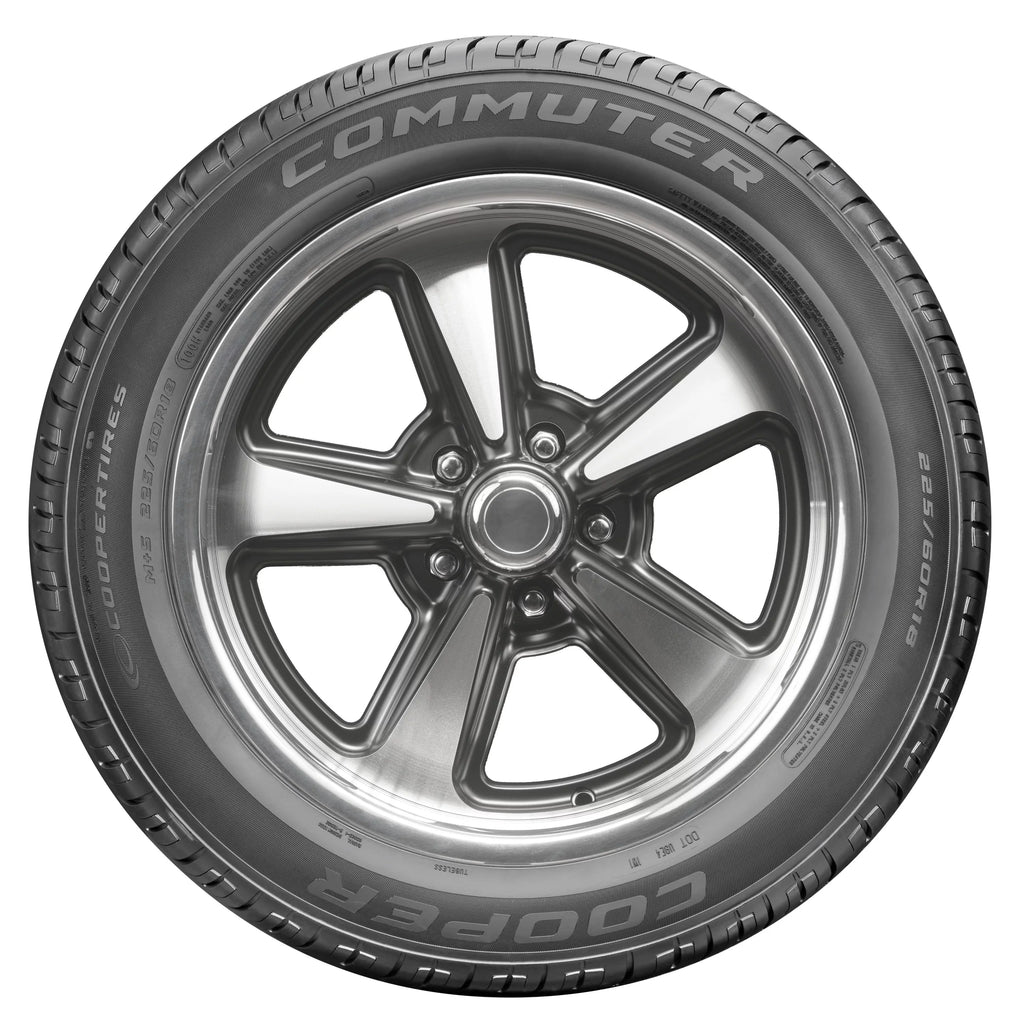 205/65R15 94H All-Season Tire L557