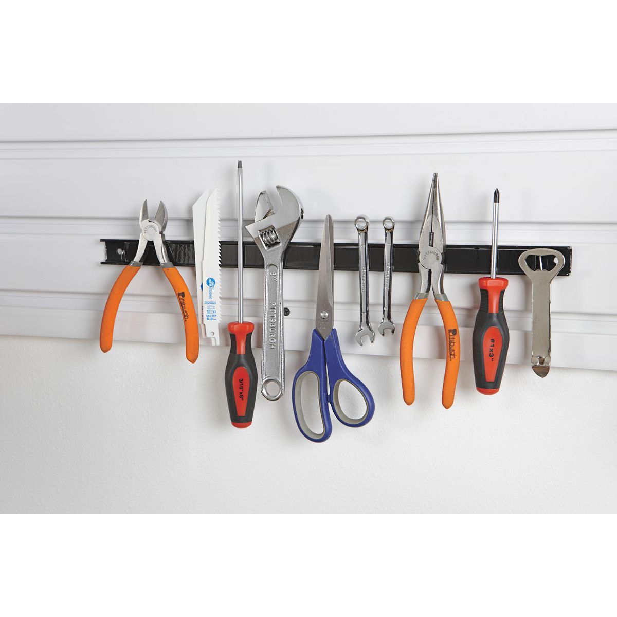 18 in. Magnetic Tool Holder X55598