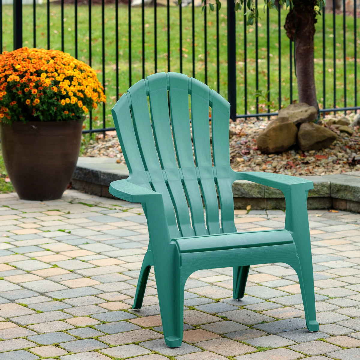 Gray Resin Stackable Adirondack Chair H2949