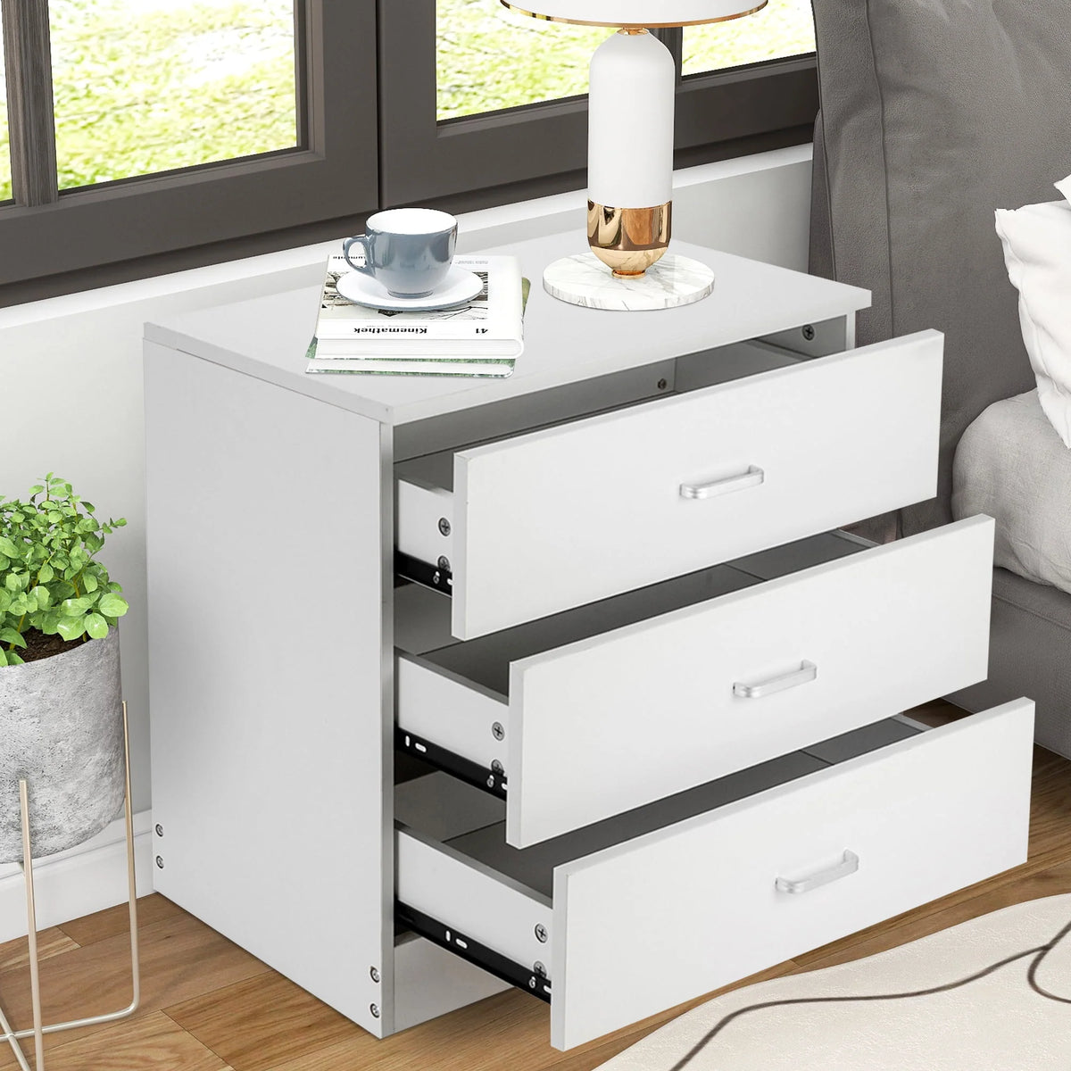 Black 4 Drawer Wood Dresser S626