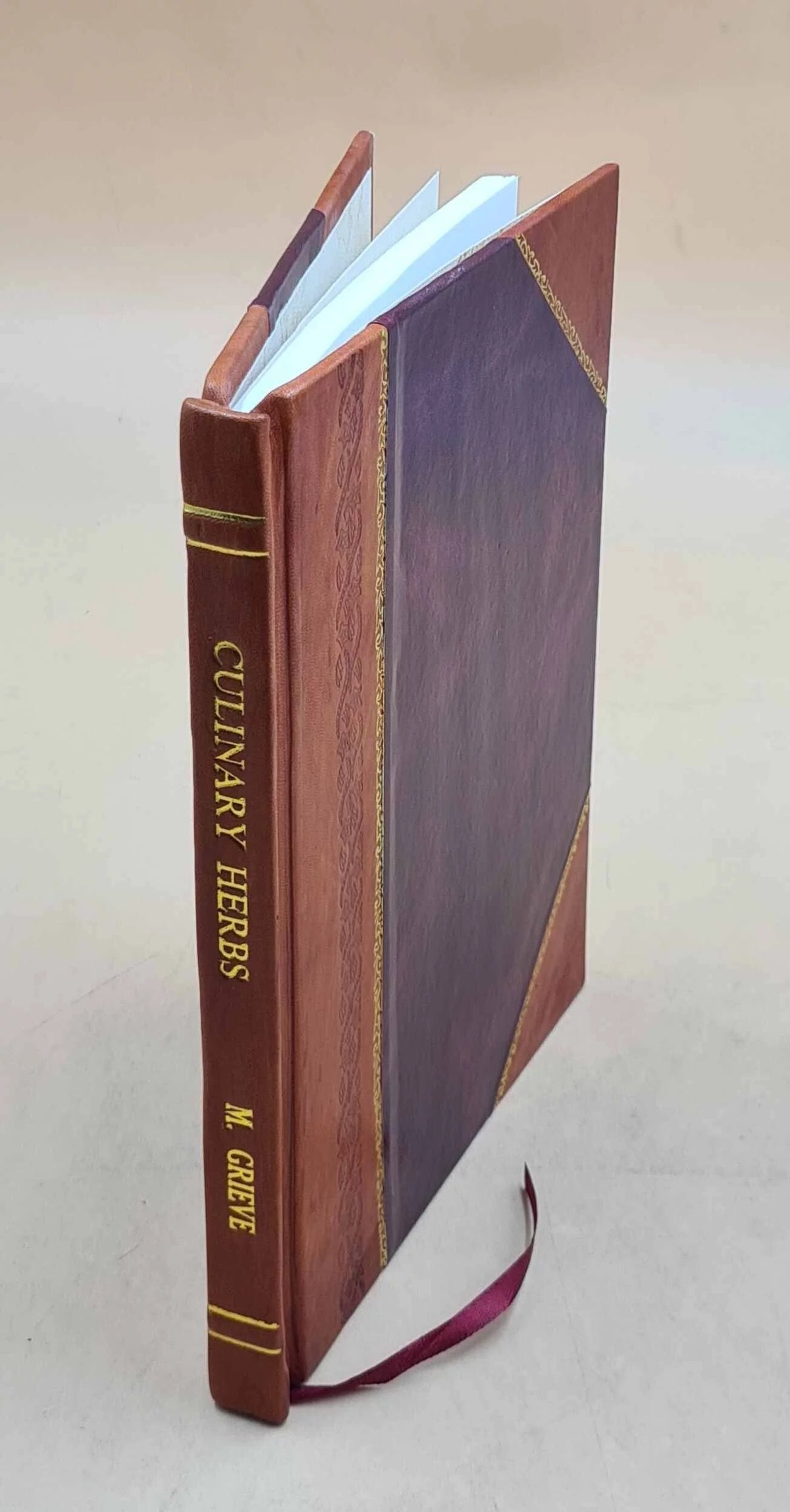 Culinary Herbs Leather Bound D652
