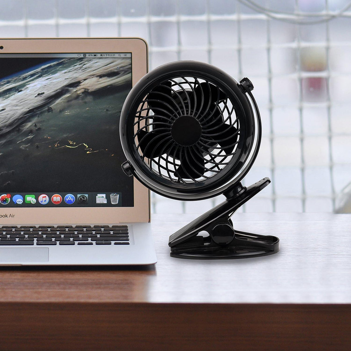 Battery Operated Fan with Clip, 5 Inch U212