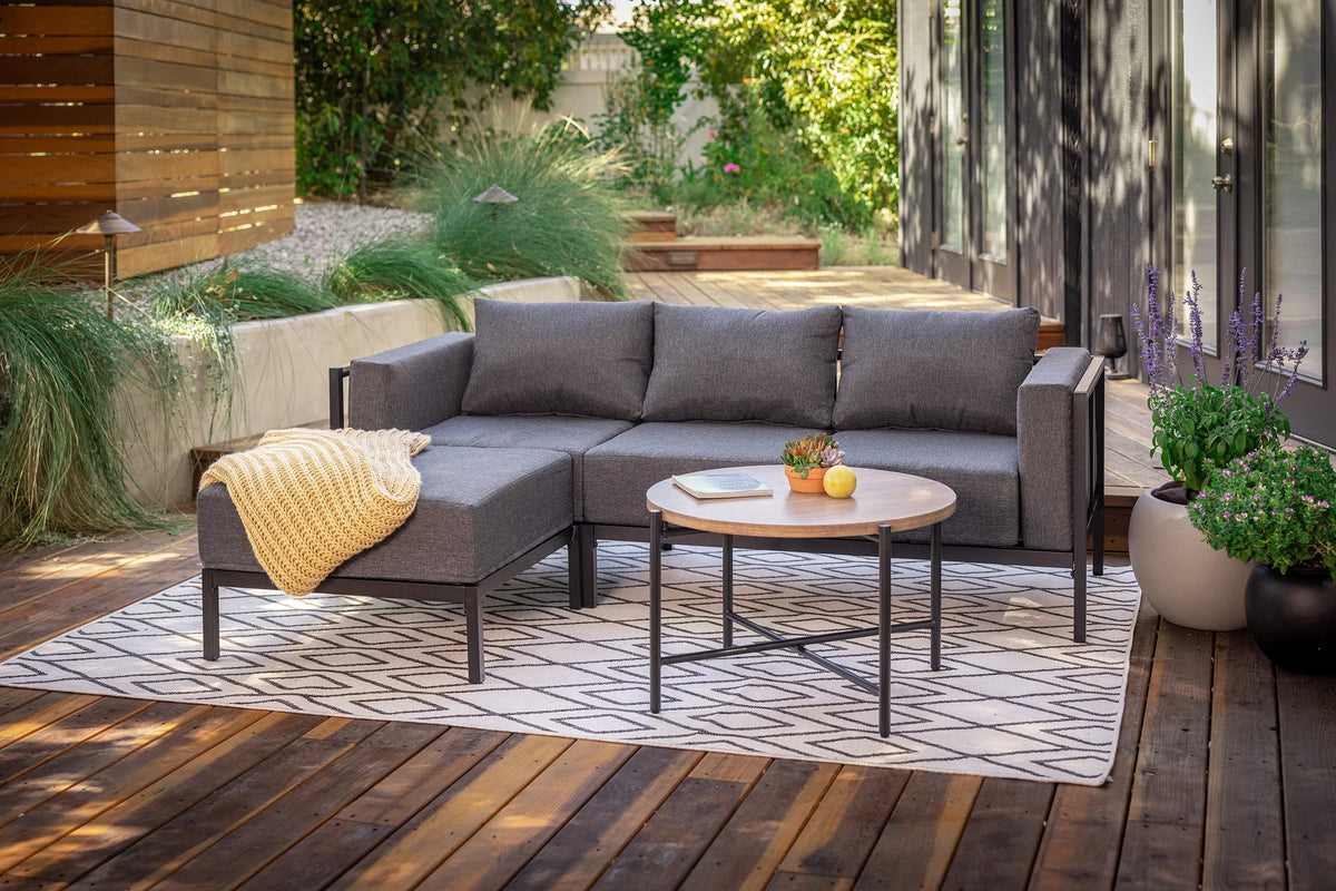 4 Piece Thick Cushion Sectional Set Z744449