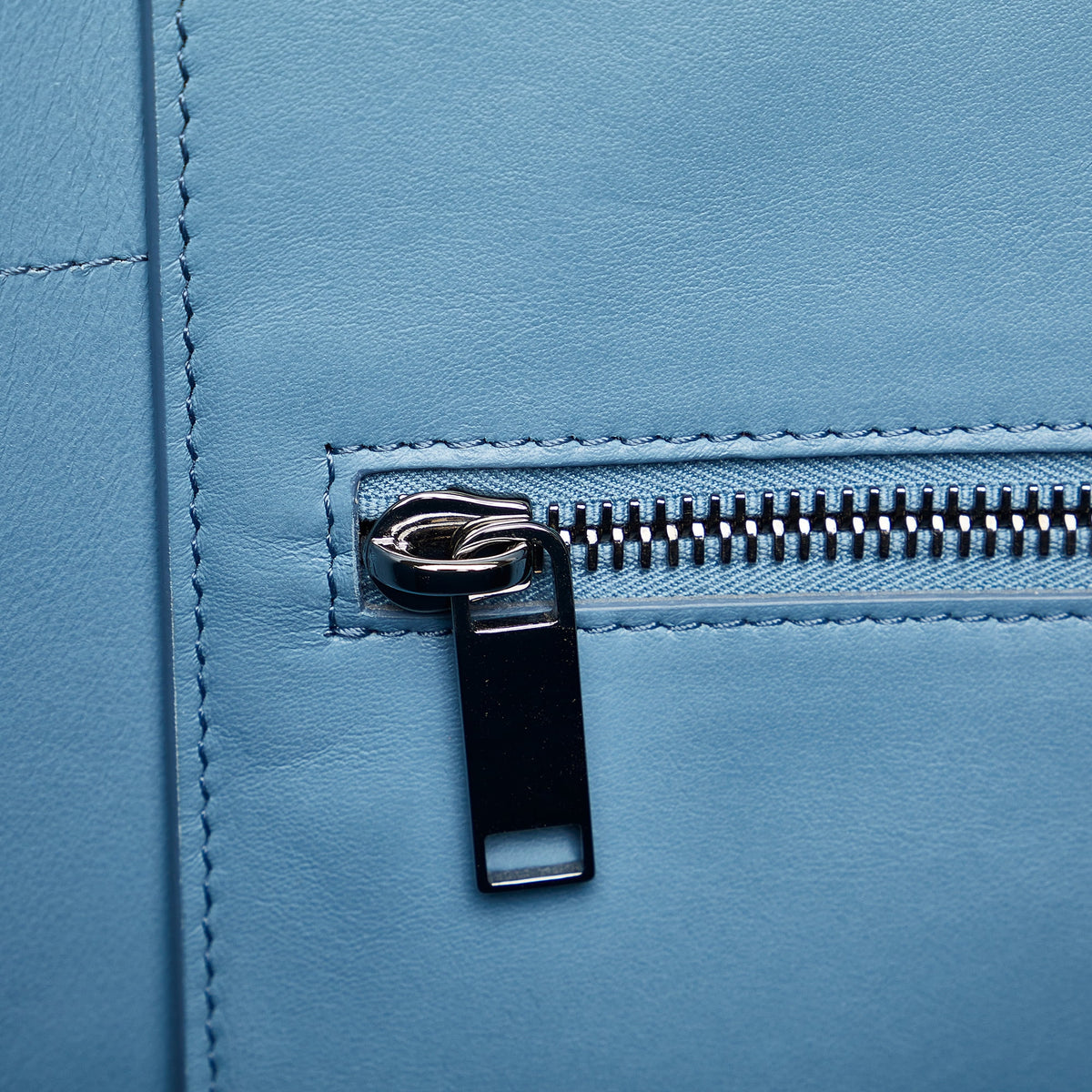 Blue Calf Leather Tote Bag P5606