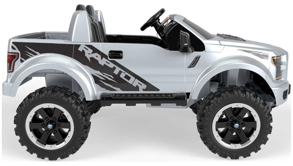 12V Battery-Powered Ride-On Vehicle with Music Sounds & Microphone O5811