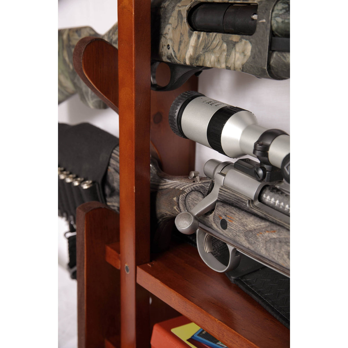 4 Gun Wall Rack A483078