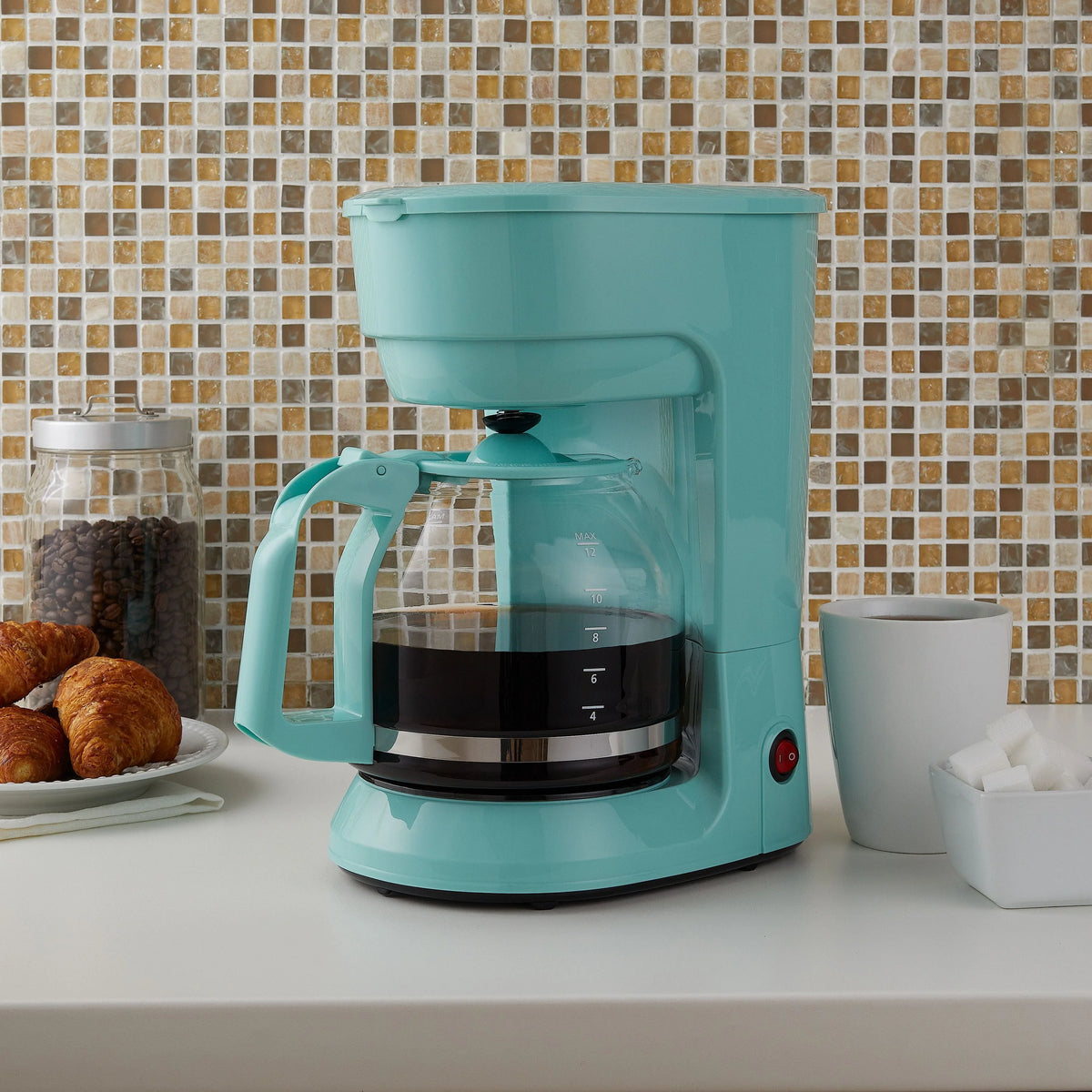White 12-Cup Drip Coffee Maker U148
