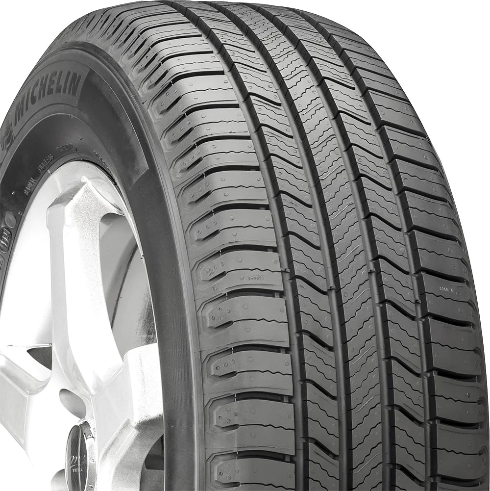 All Season 225/50R17 98H XL Passenger Tire V5833