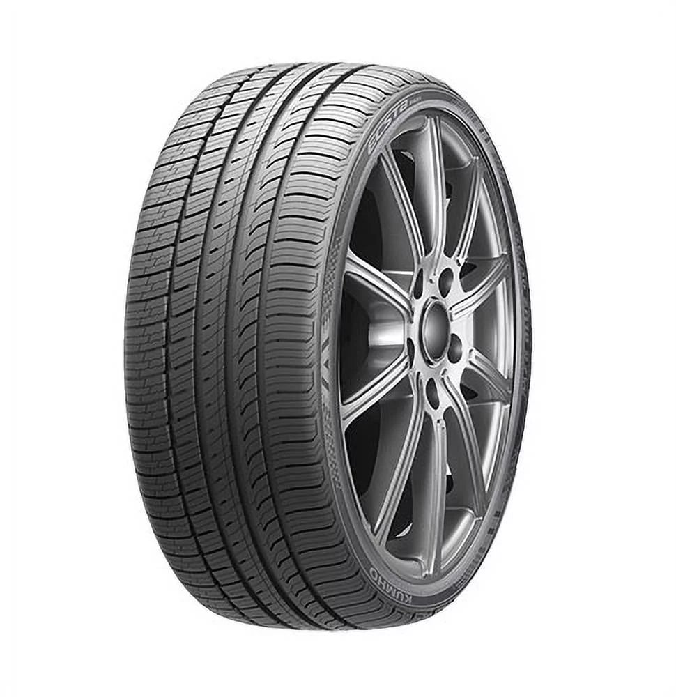 Tire D700