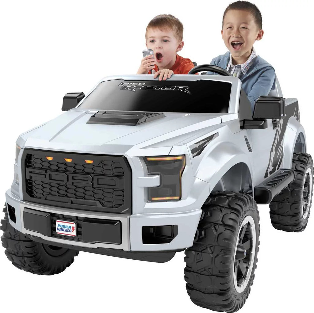12V Battery-Powered Ride-On Vehicle with Music Sounds & Microphone O5811