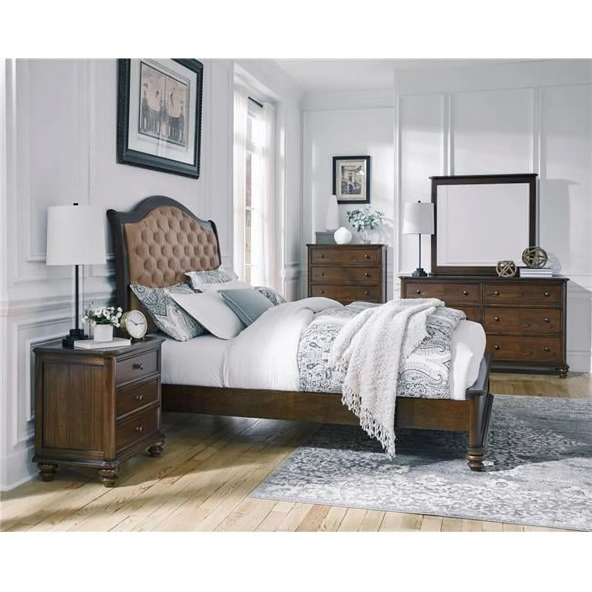 Queen Wood Upholstered Bed S473