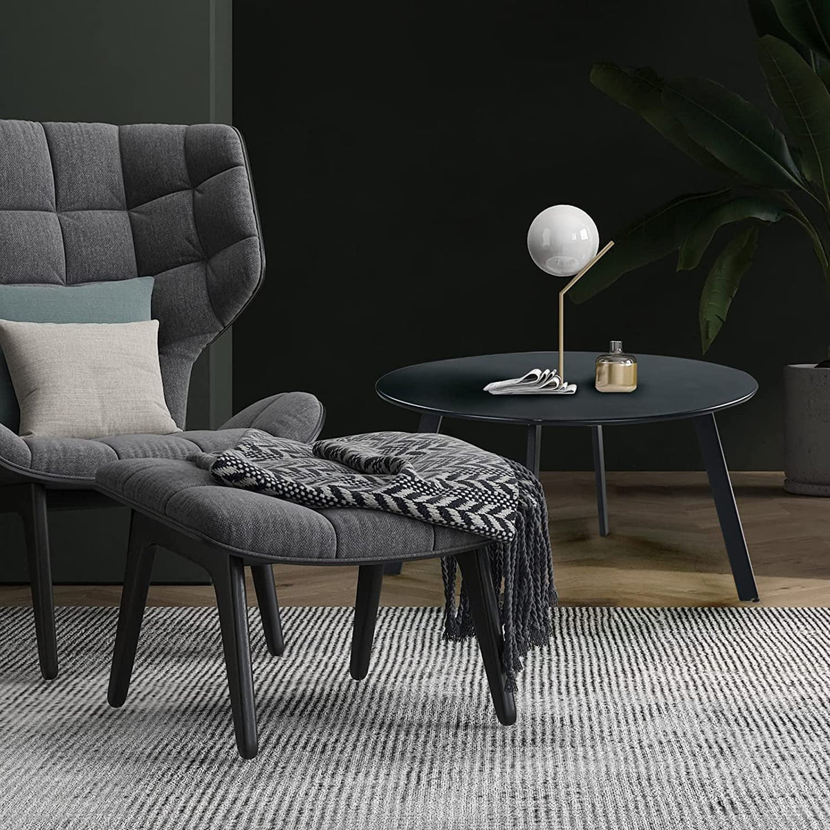 Black Round Metal End Table J272594